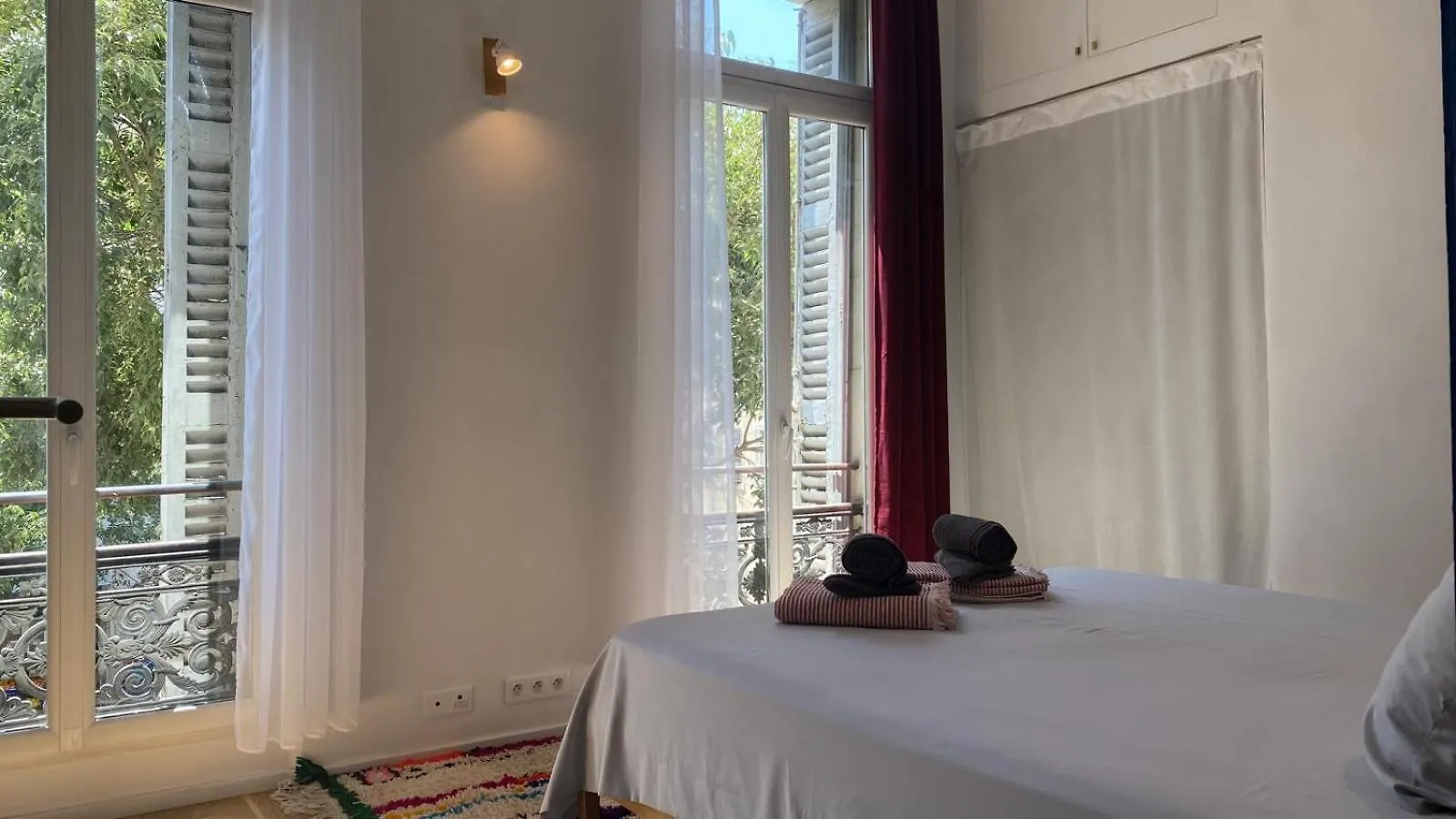 Liberte Et Elegance Au Coeur De Marseille Apartment 0*,